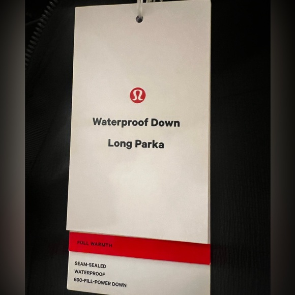 lululemon Waterproof 600-Down
Long Winter Parka/Coat, detachable hood, L, Black - Picture 13 of 16